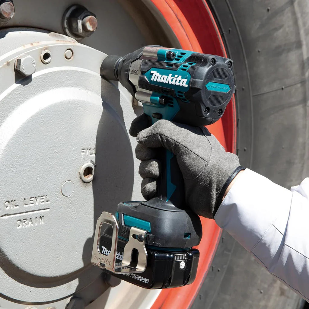 Makita DTW700 18V 1000Nm Impact Wrench